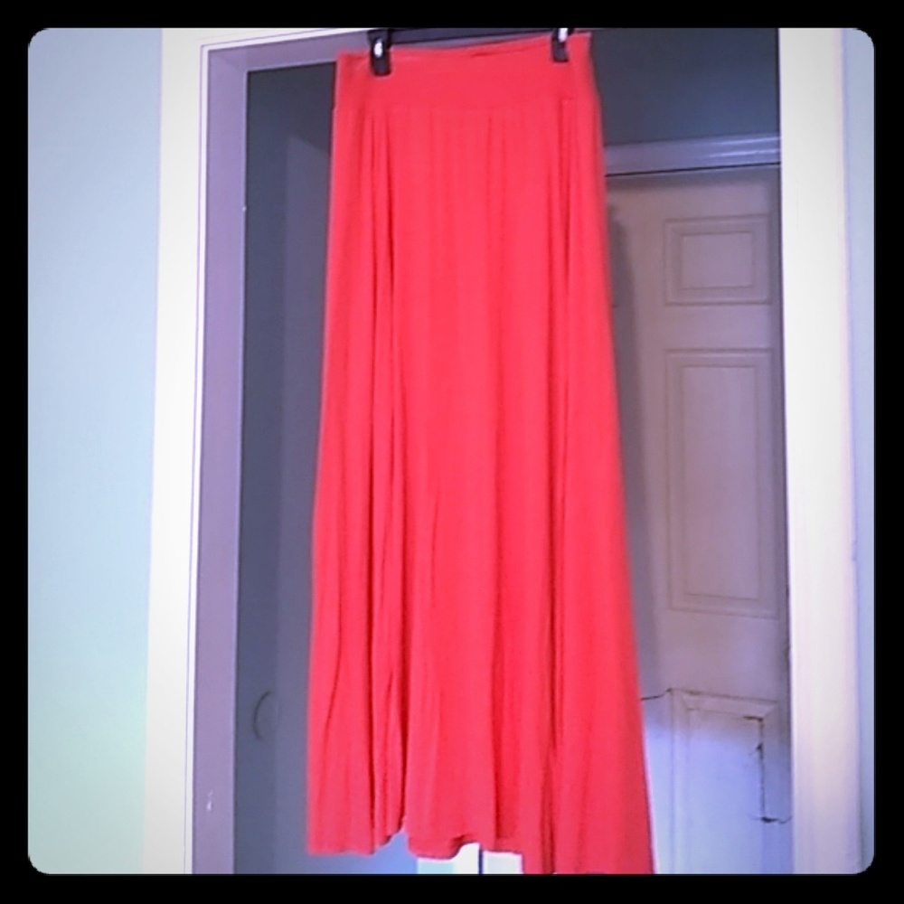 ✨NWOT! Torrid Sexy Strapless Dress✨